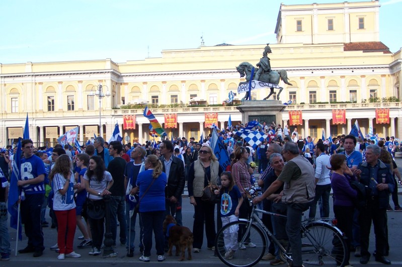 piazza250410 006.jpg